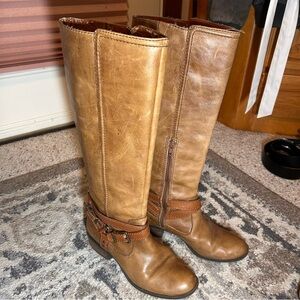 Gianna Bini Rizz Dark Amber Women’s Size 9M